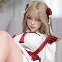 小舞Lolita cos,相比黑丝你更喜欢哪一个