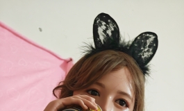 大晚上的女神不睡觉居然做这种事！